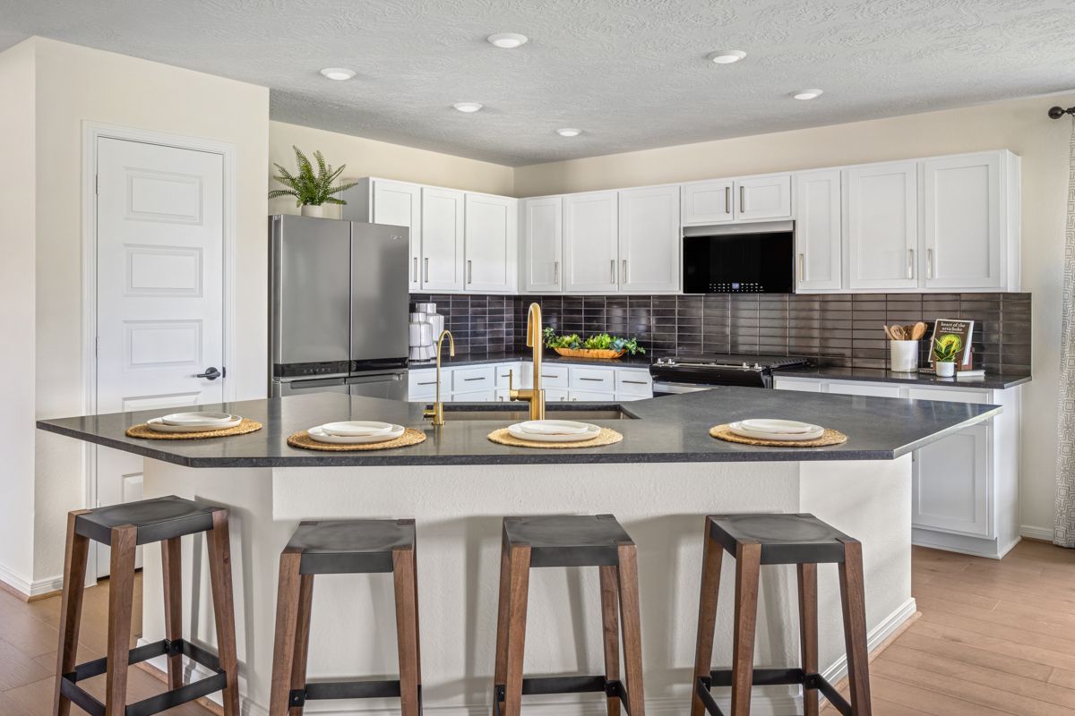 Plan 2003 Modeled - Kitchen