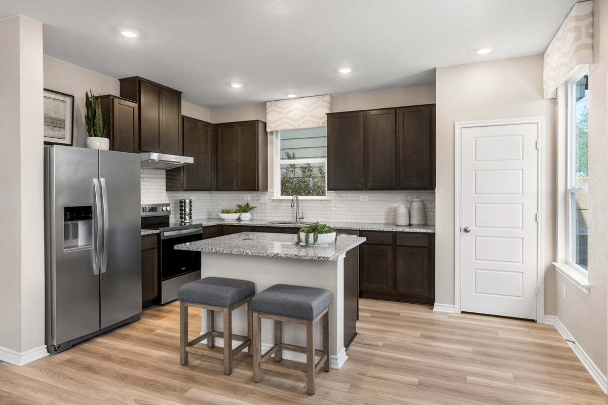 Plan 2086 Modeled - Kitchen