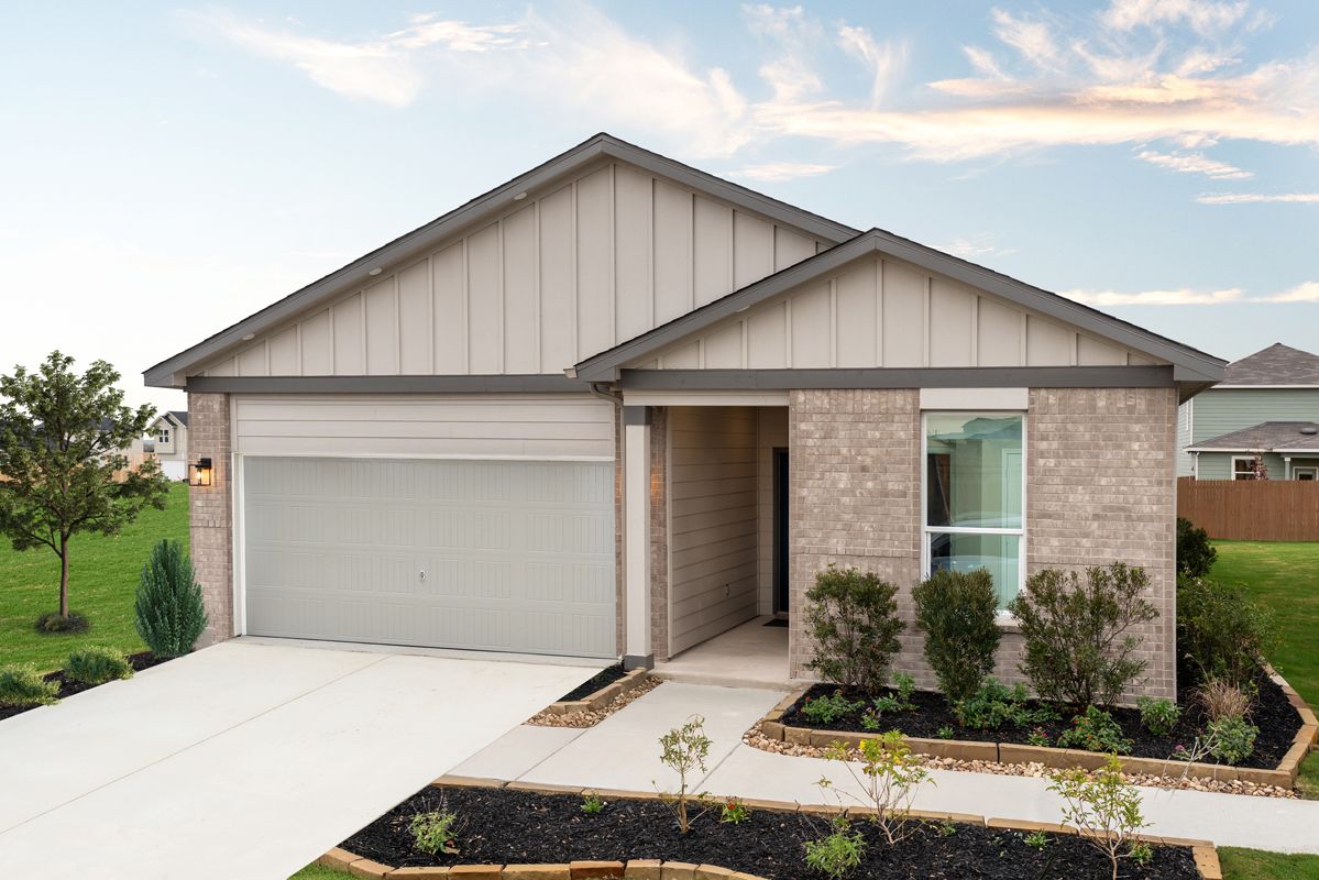 1317 Rowling St. New Braunfels, TX 78130