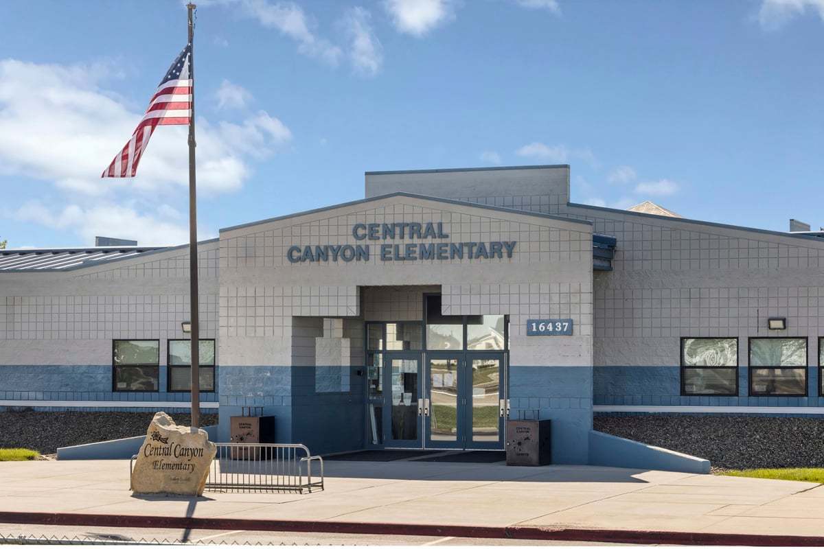 Walking distance to Central Canyon Elementary School
