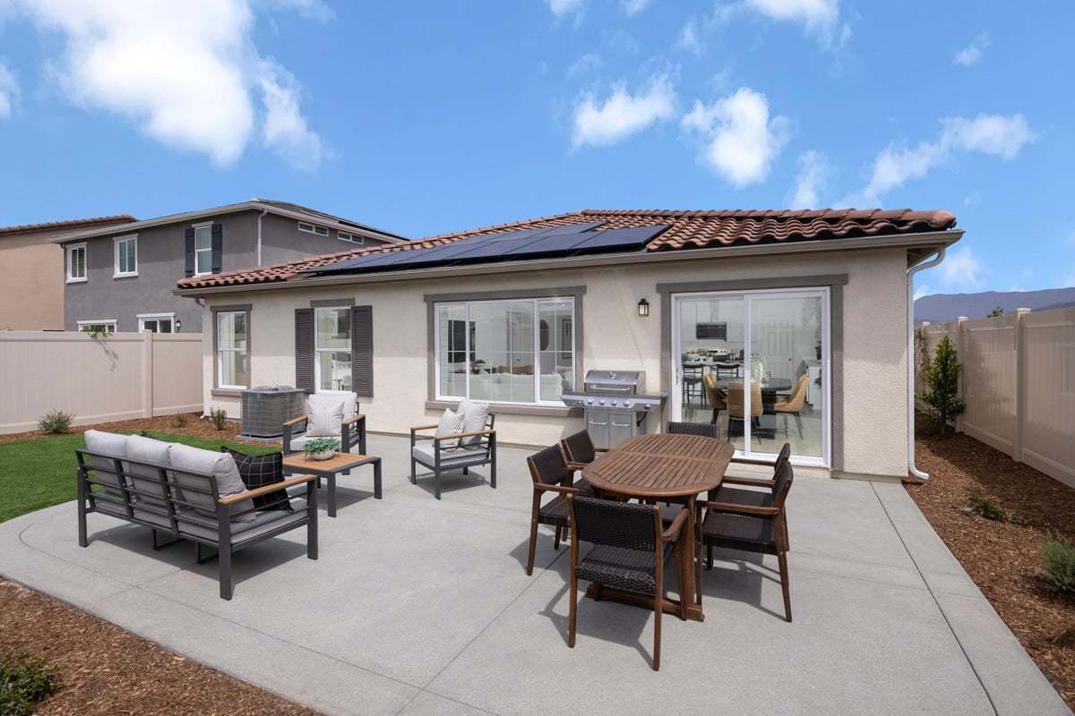 Plan 1742 Modeled - Rear exterior