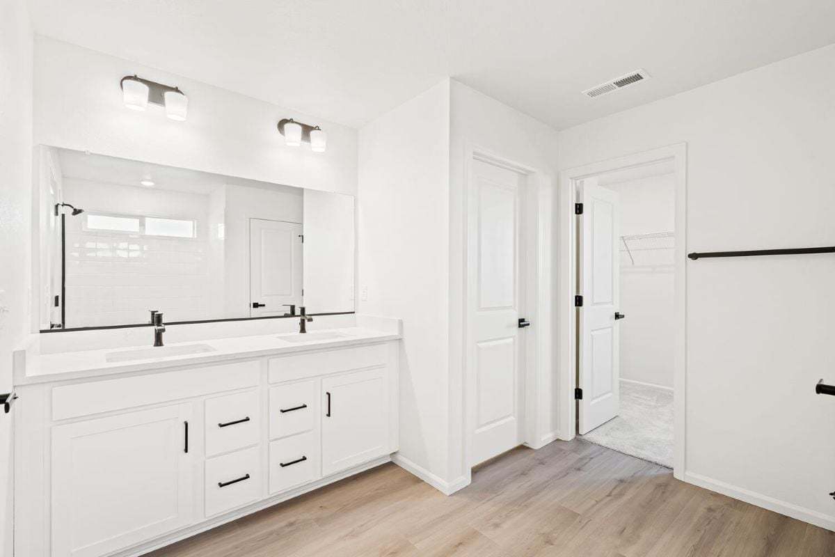 Primary bath