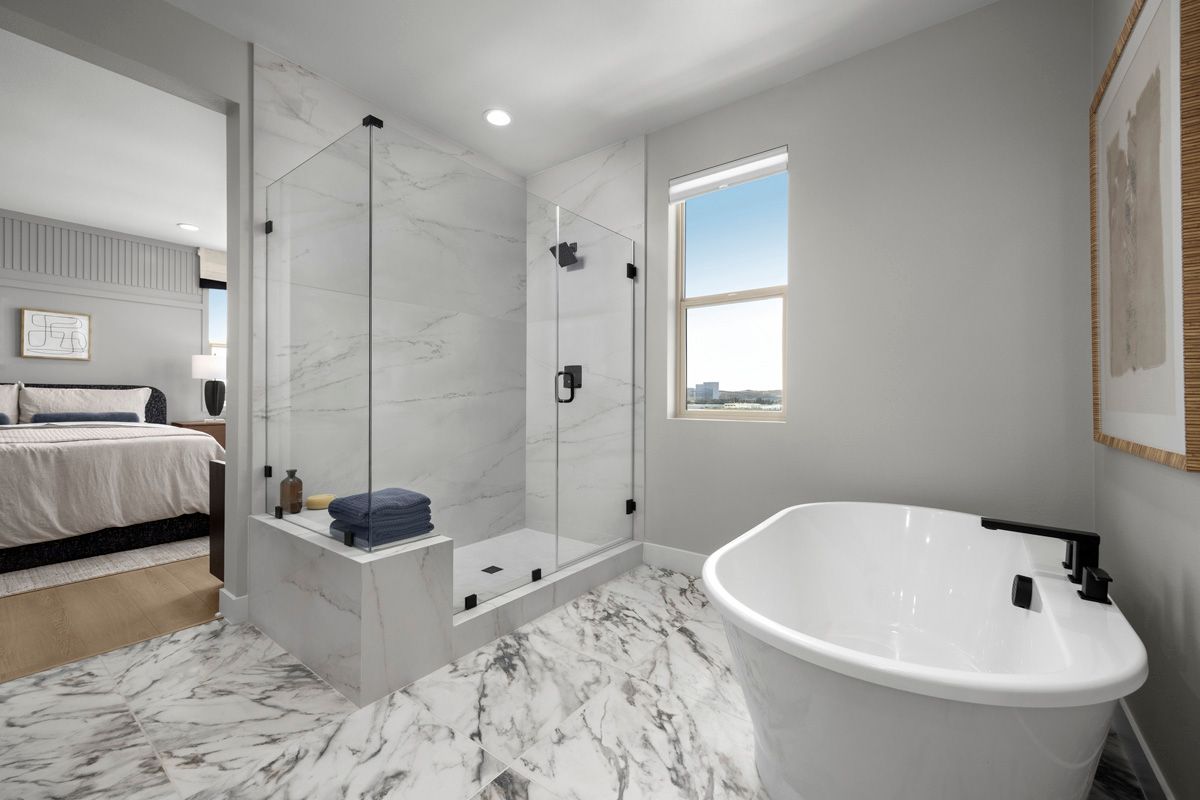 Plan 2638 Modeled - Primary bath