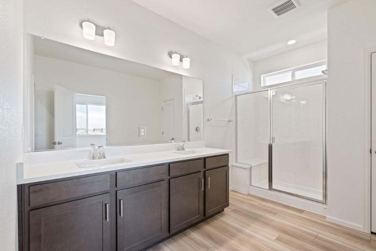 Primary bath