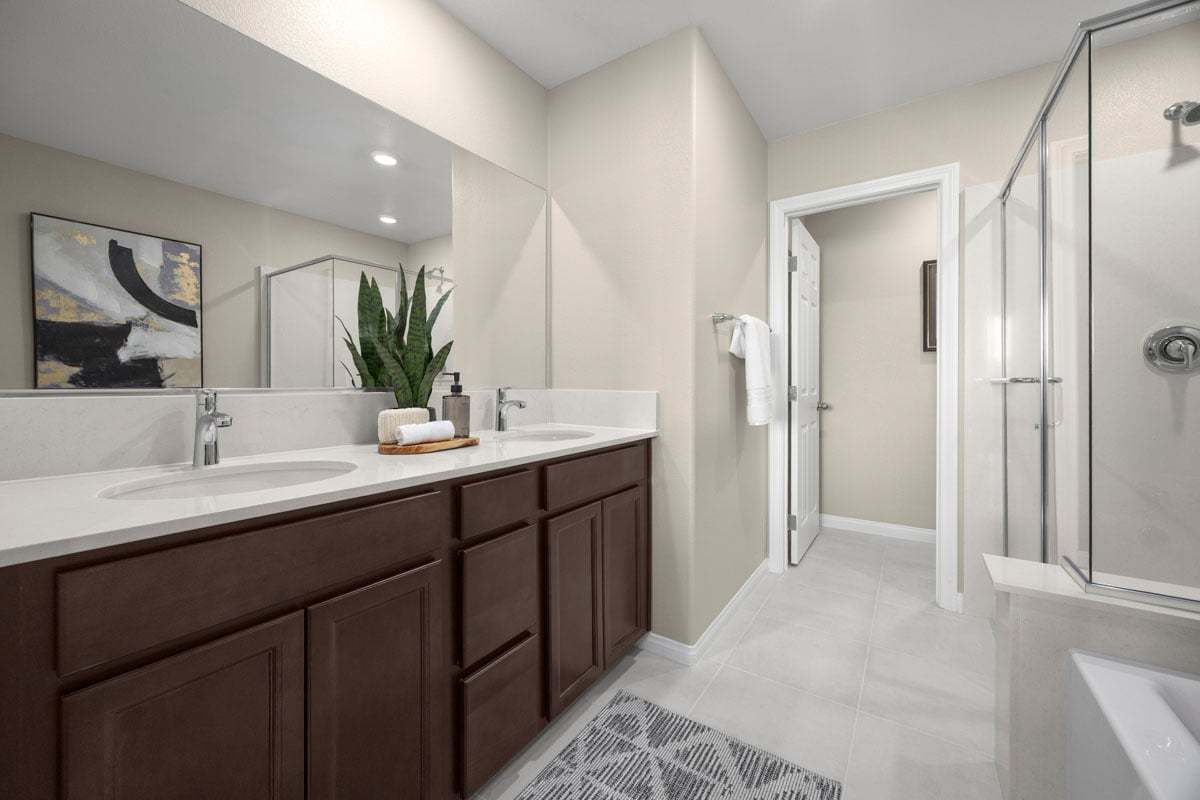 Primary bath