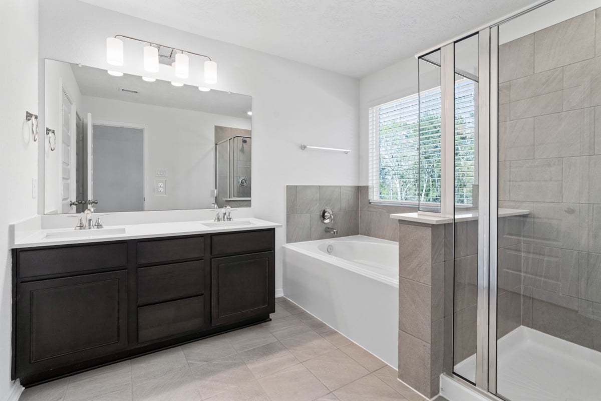 Primary bath