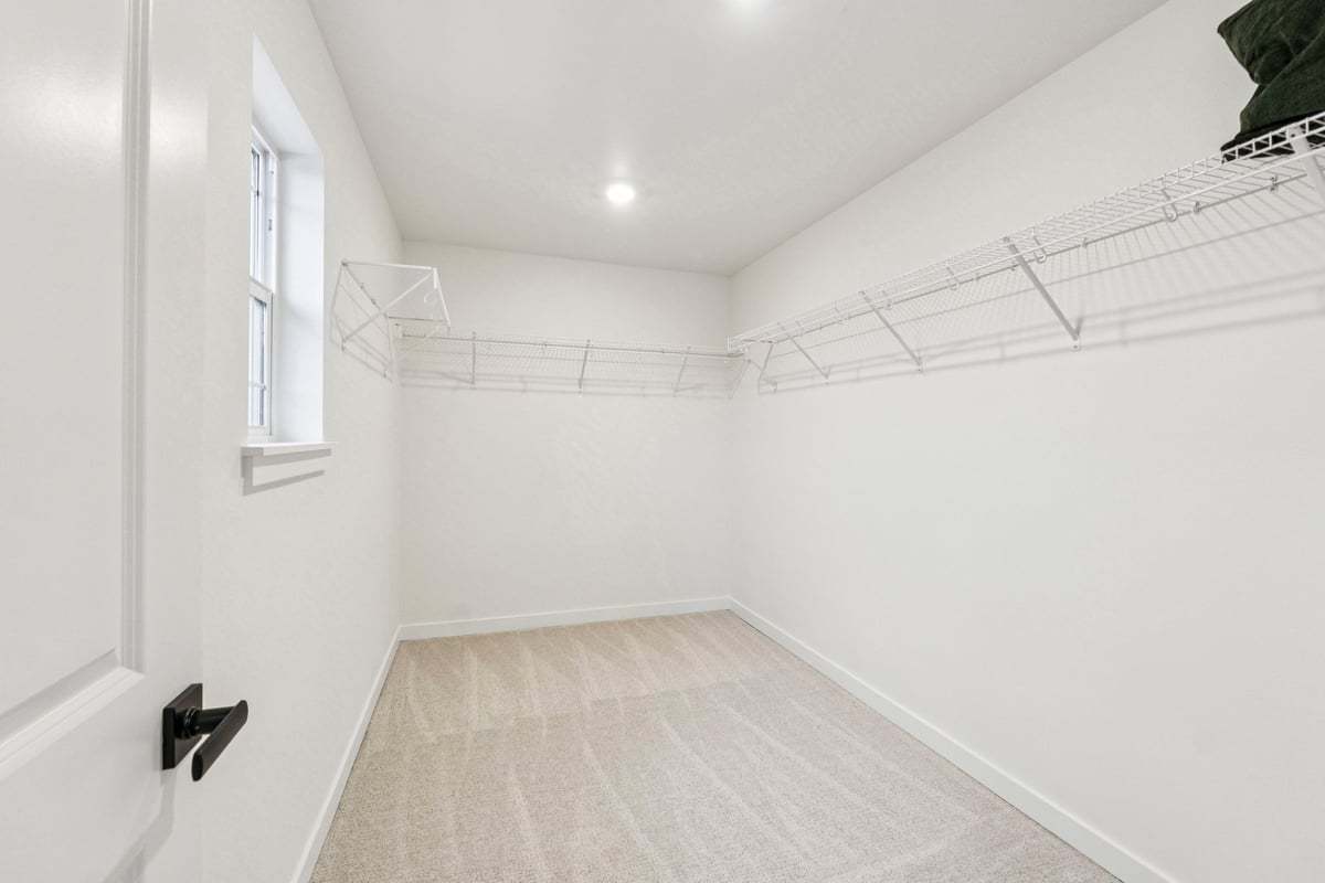 Walk-in closet