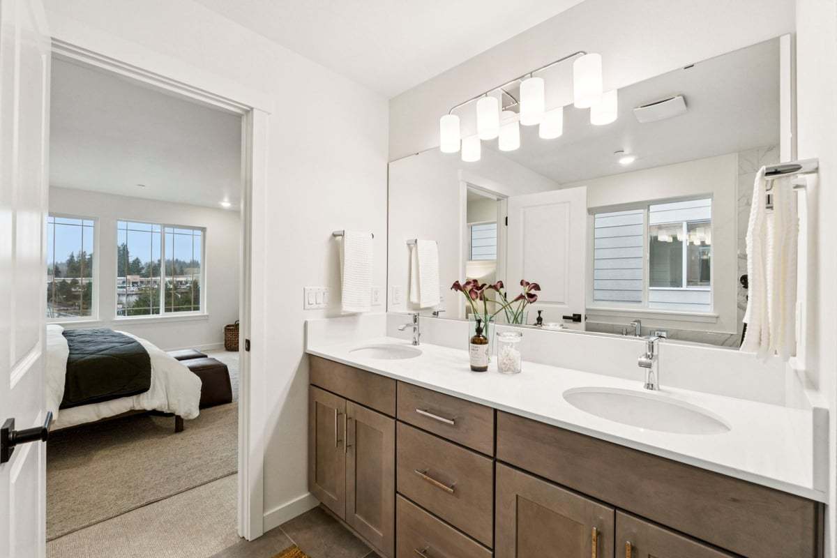 Primary bath