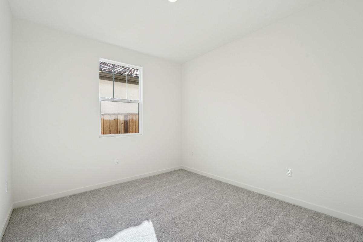 Secondary bedroom