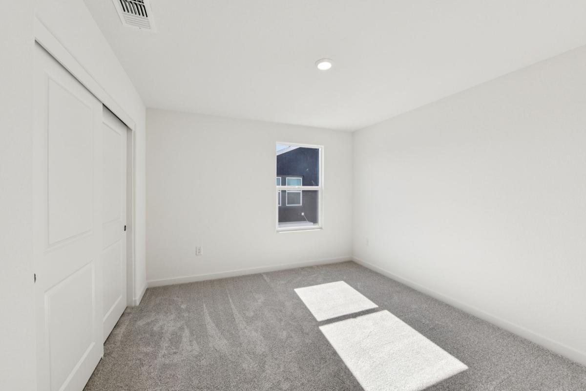 Secondary bedroom