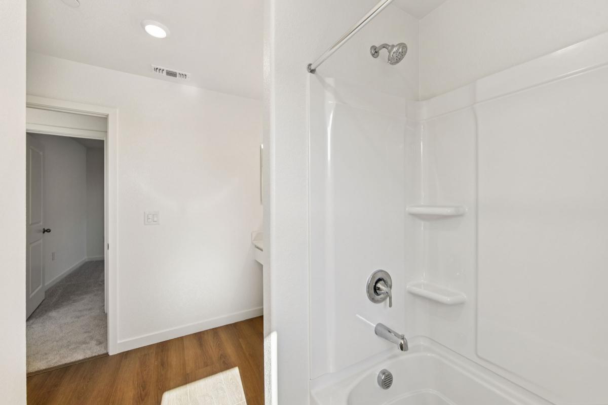 Secondary bath
