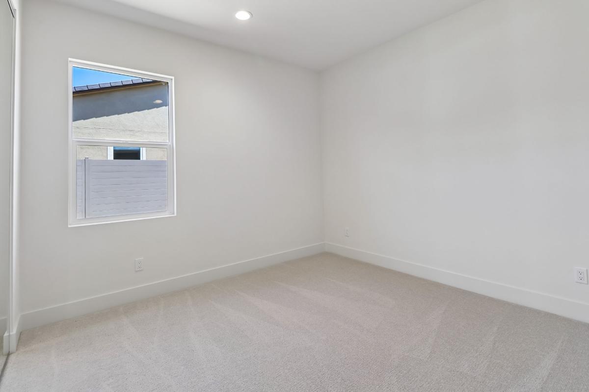 Secondary bedroom