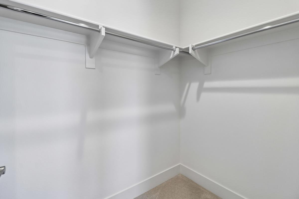 Walk-in closet