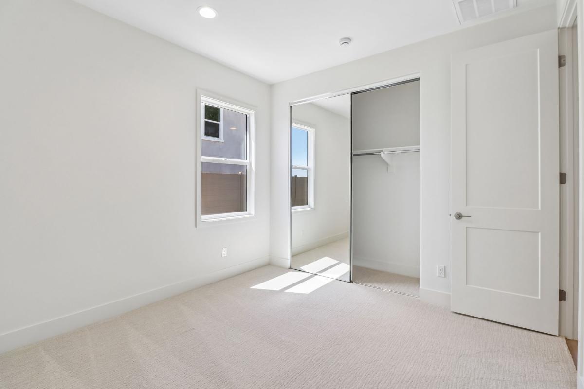 Secondary bedroom