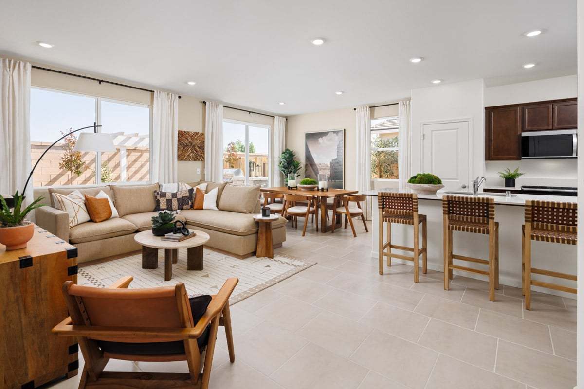 Plan 1562 Modeled - Dining area