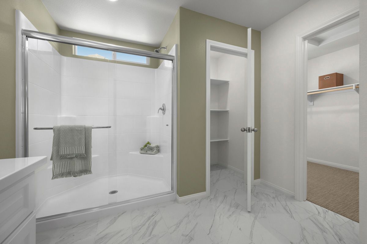 Plan 2056 Modeled - Primary bath