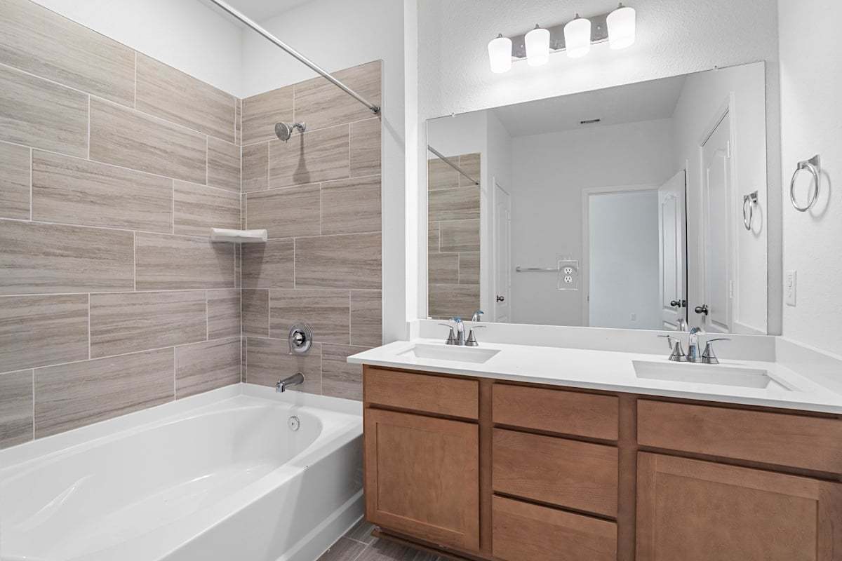 Primary bath