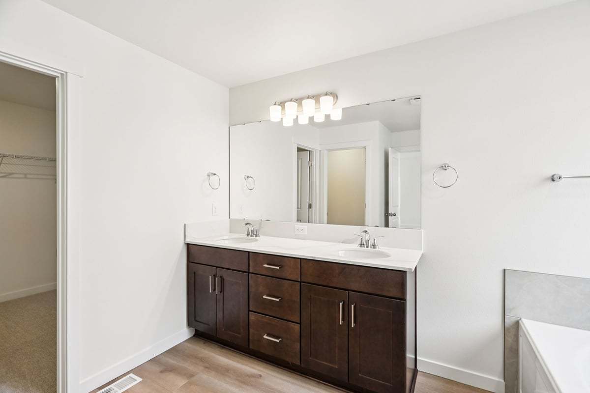 Primary bath