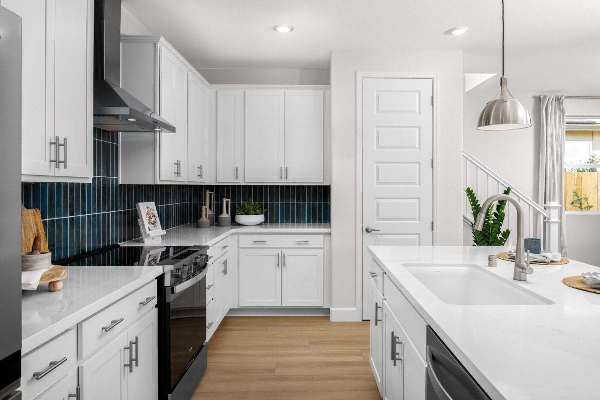 Plan 2172 Modeled - Kitchen