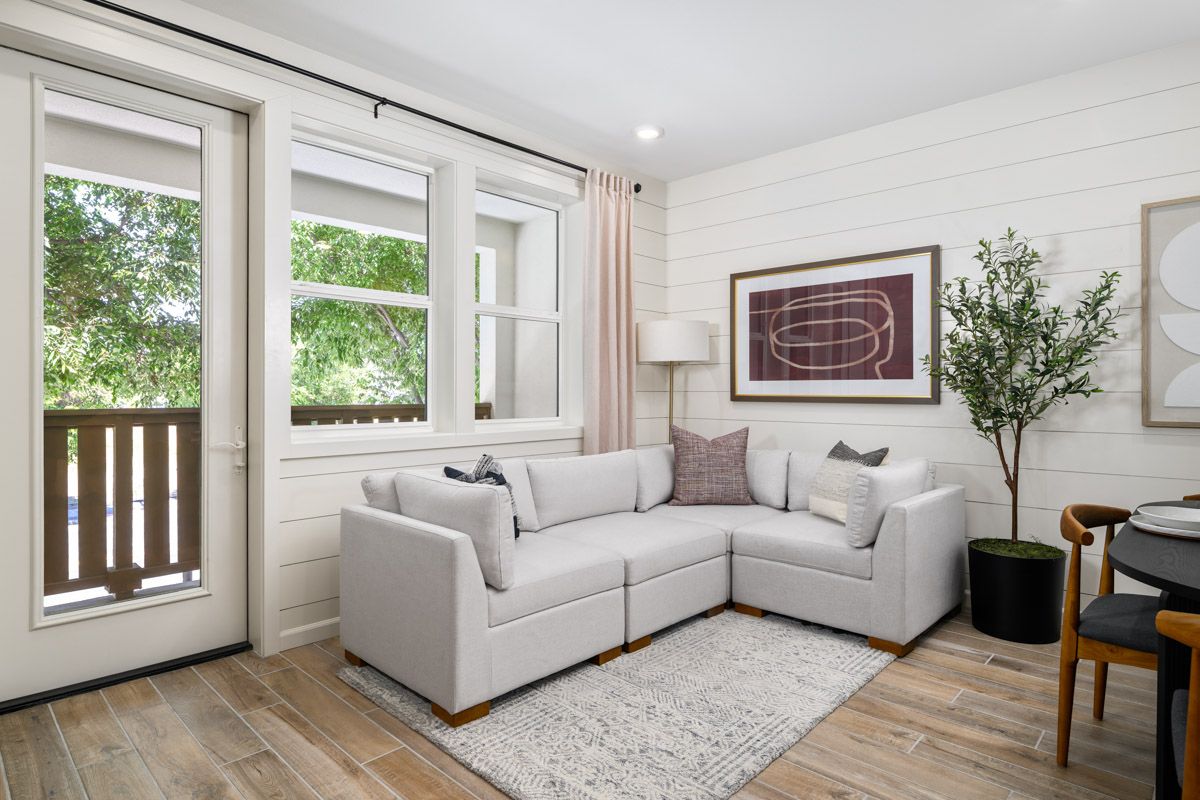 Plan 1394 Modeled - Great room