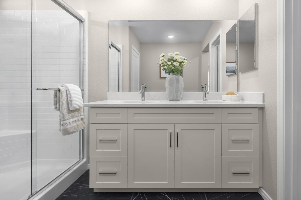 Plan 2393 - Primary bath