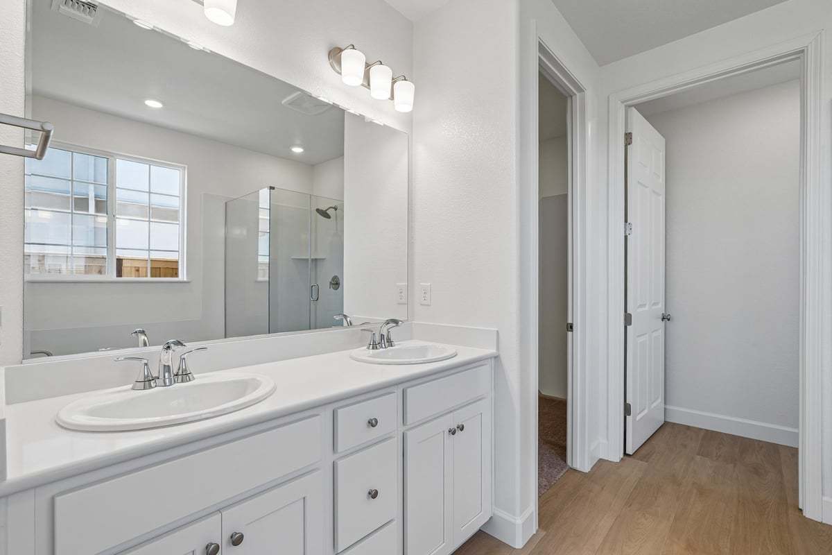 Primary bath