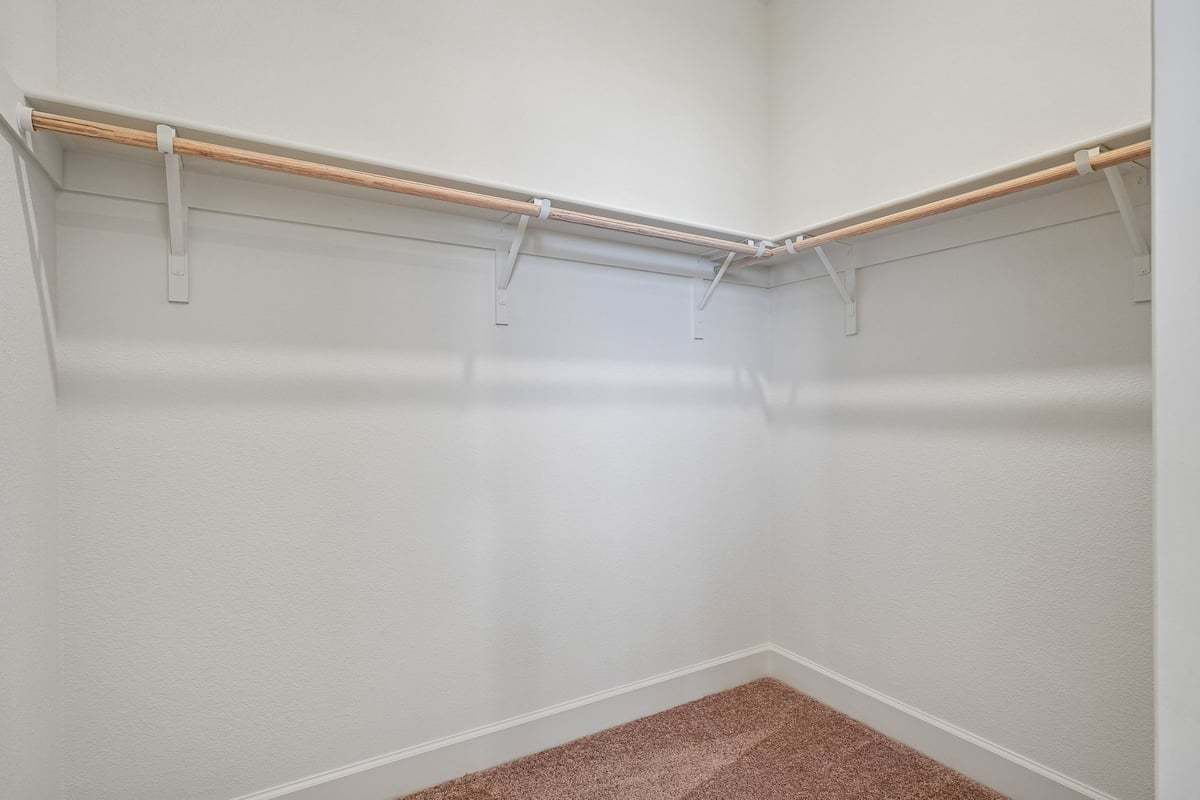 Walk-in closet