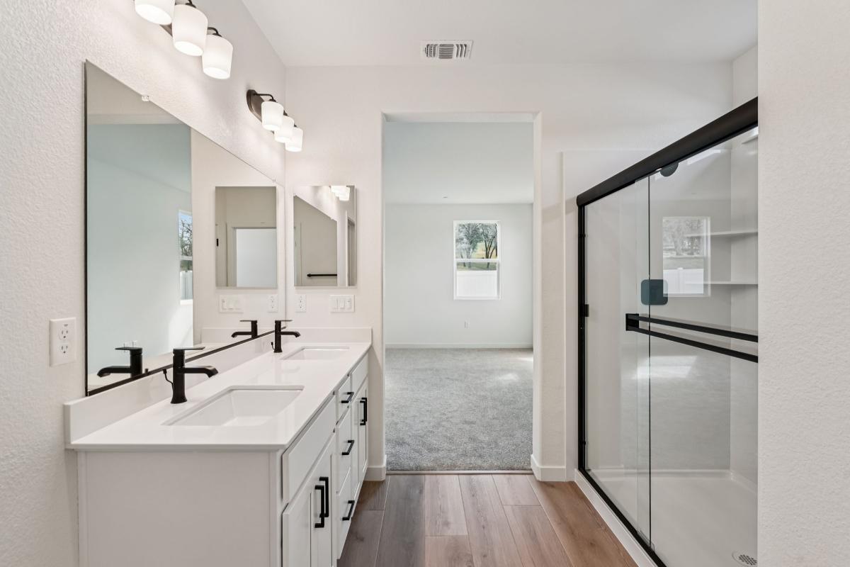 Primary bath