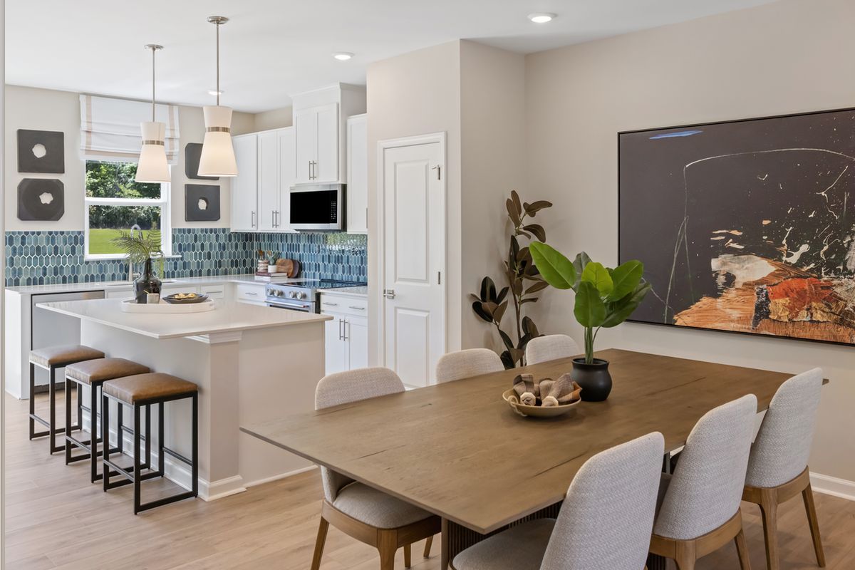Plan 1445 Modeled - Dining area