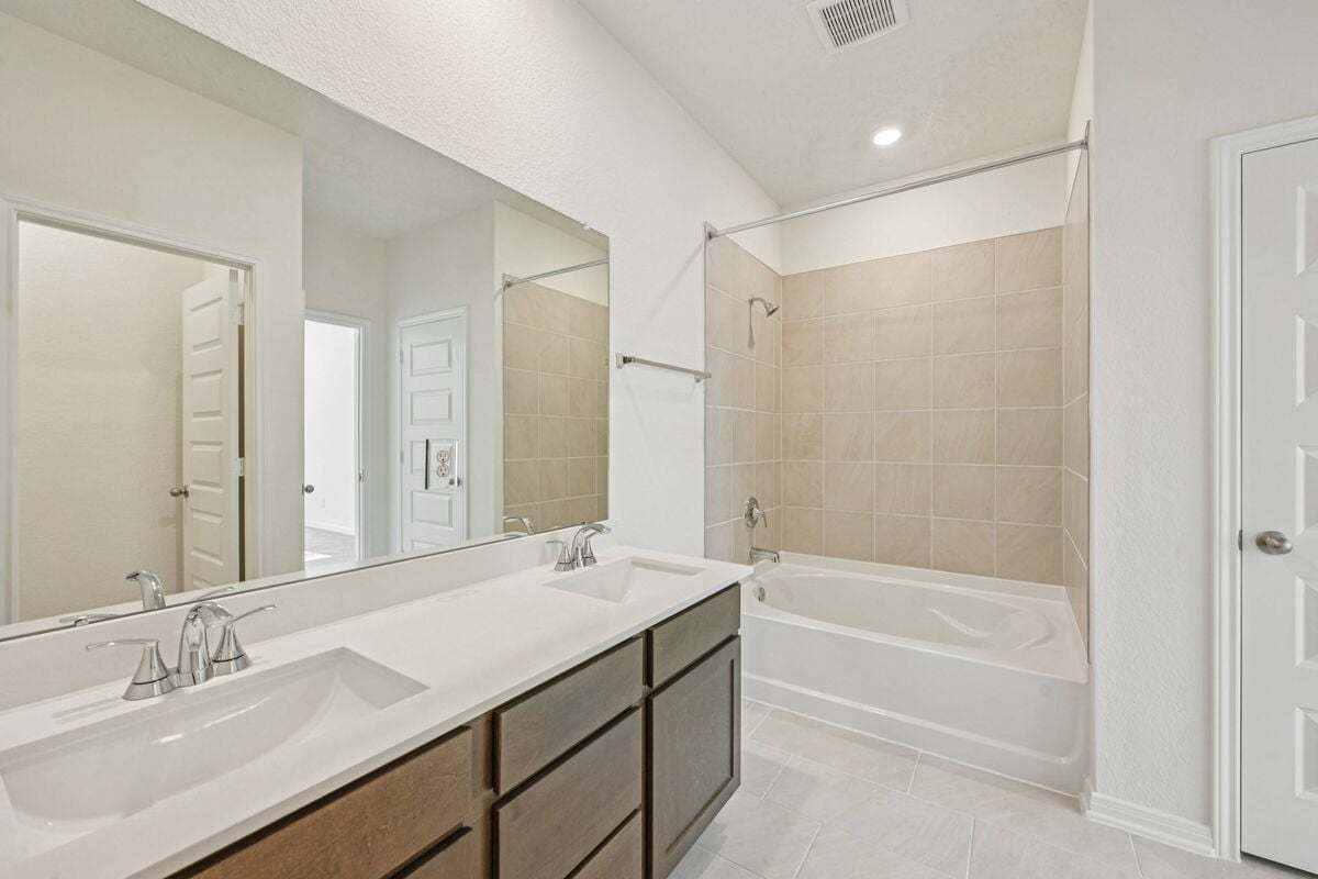 Primary bath