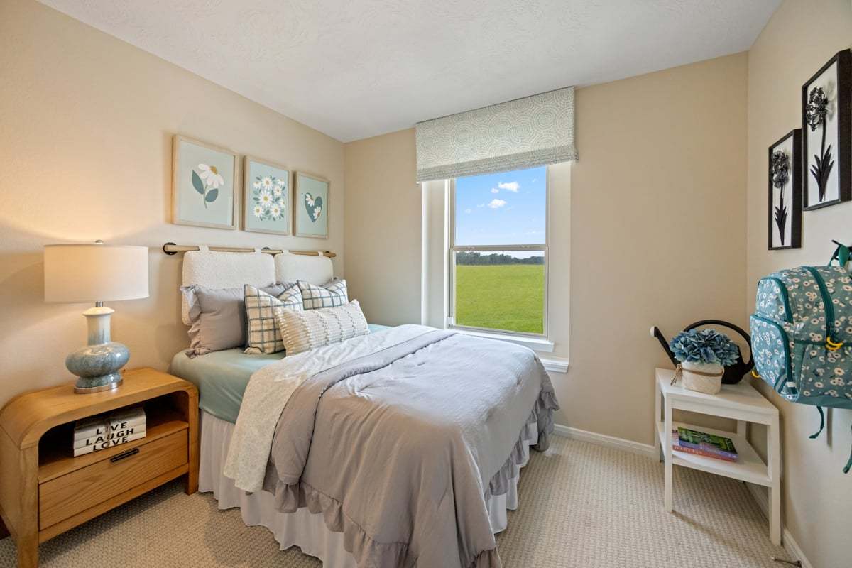 Secondary bedroom