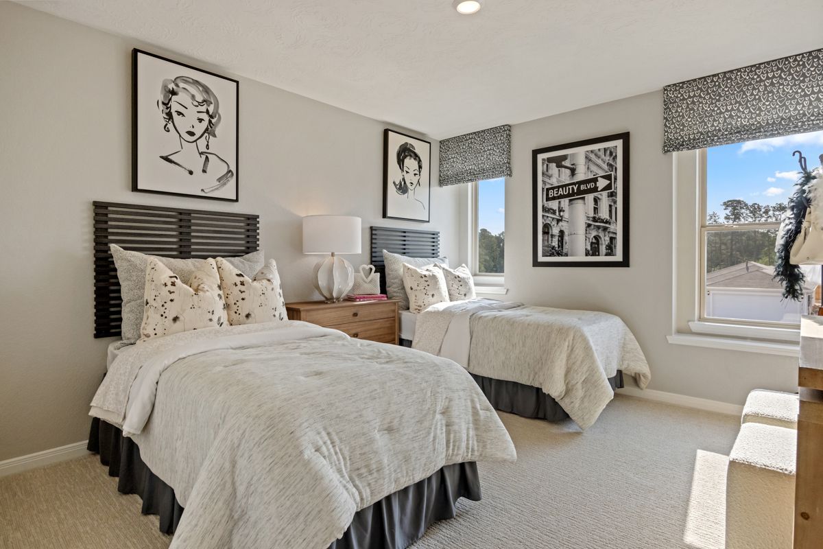Plan 2444 Modeled - Secondary bedroom