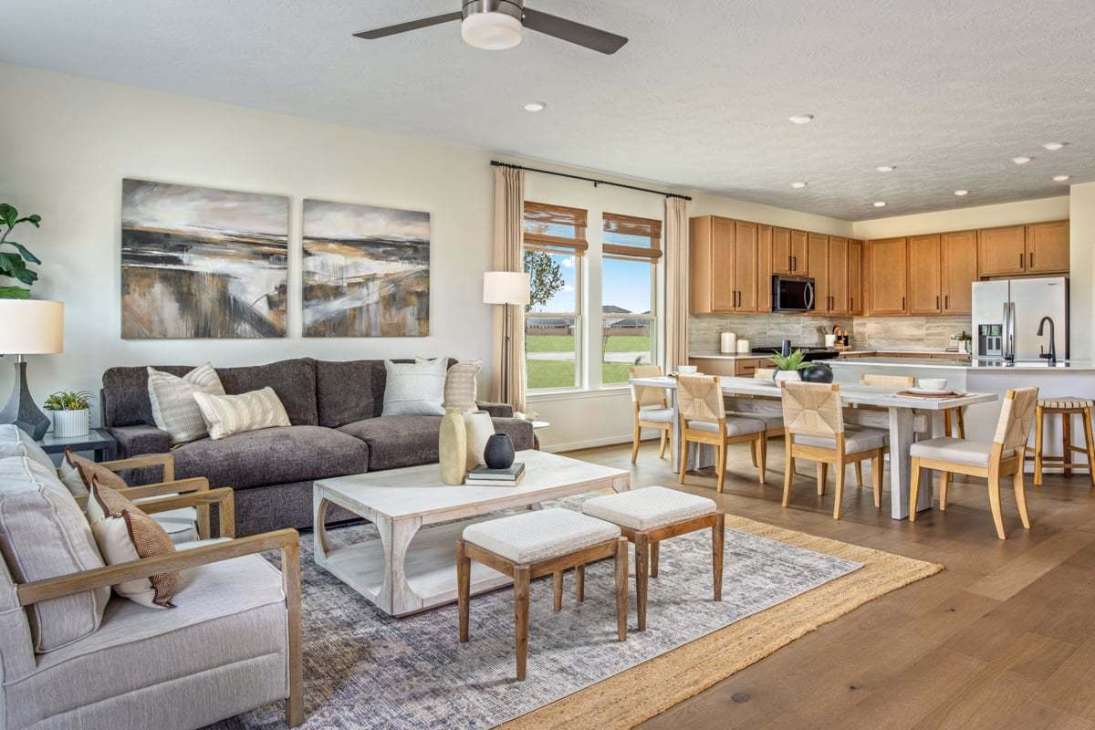 Plan 2003 - Great room