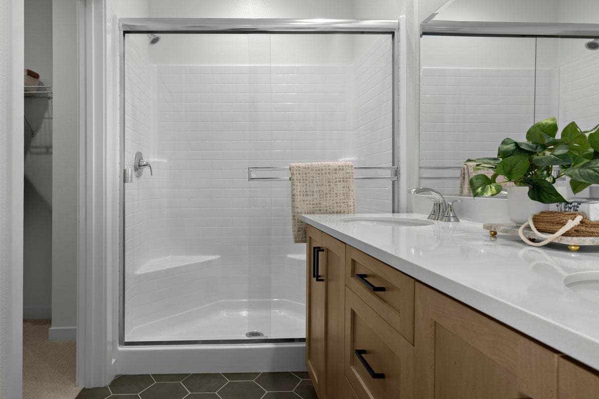 Primary bath