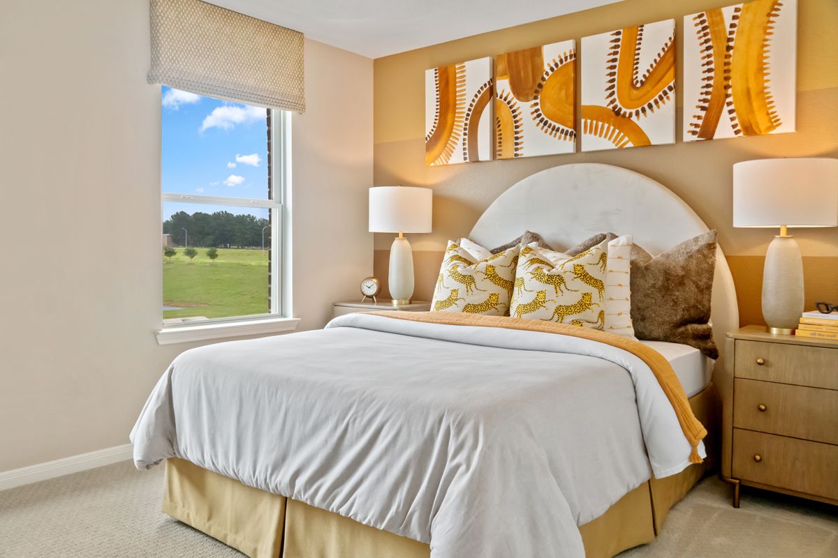 Secondary bedroom