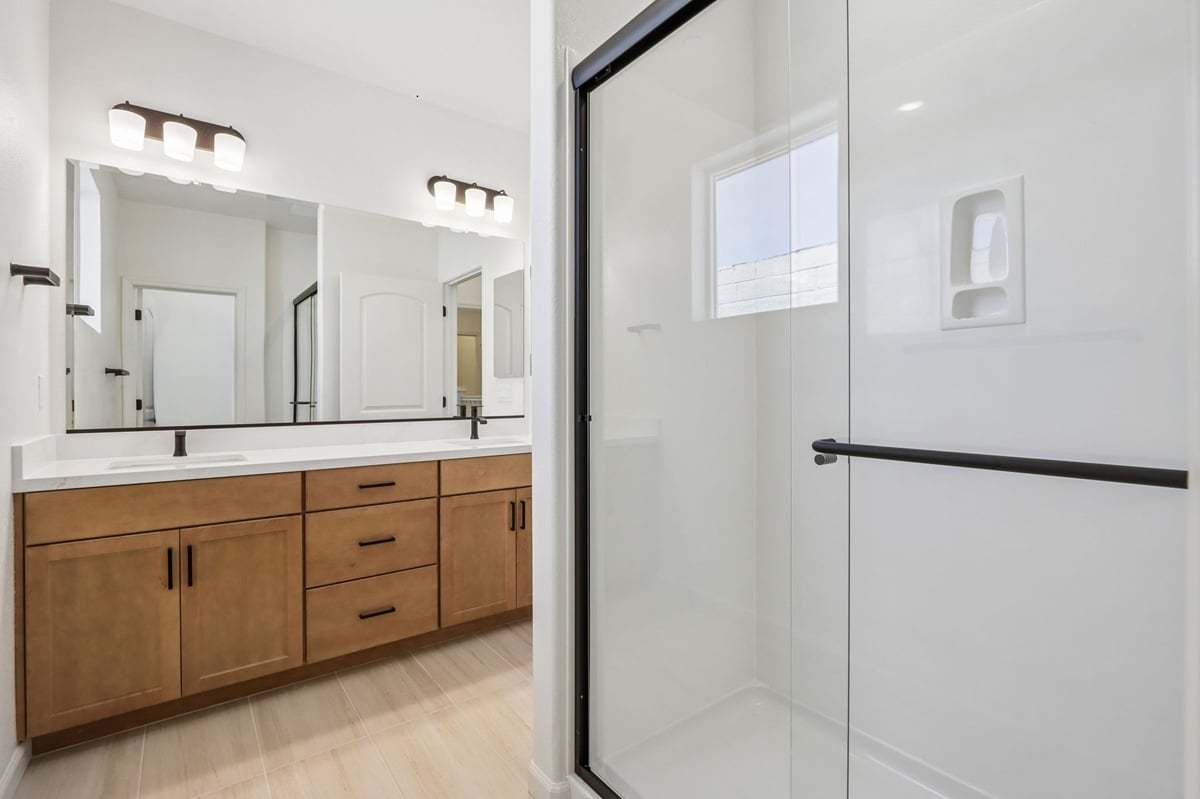 Primary bath