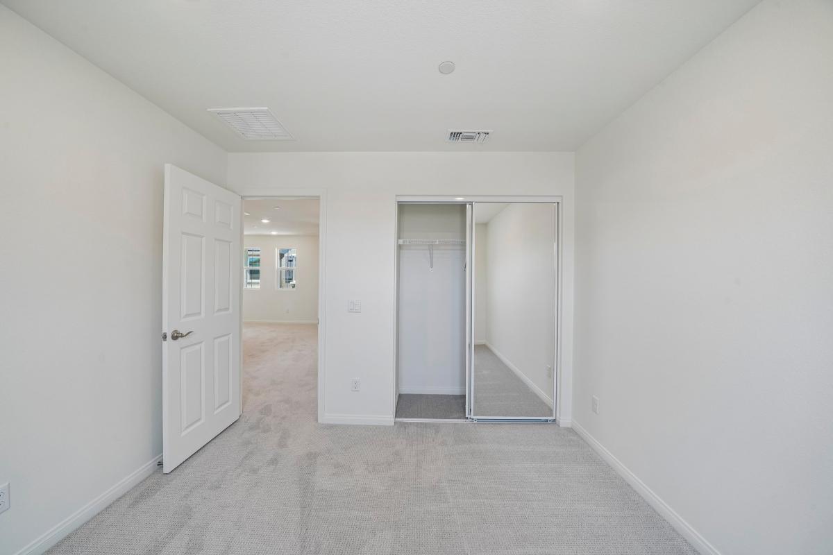Secondary bedroom