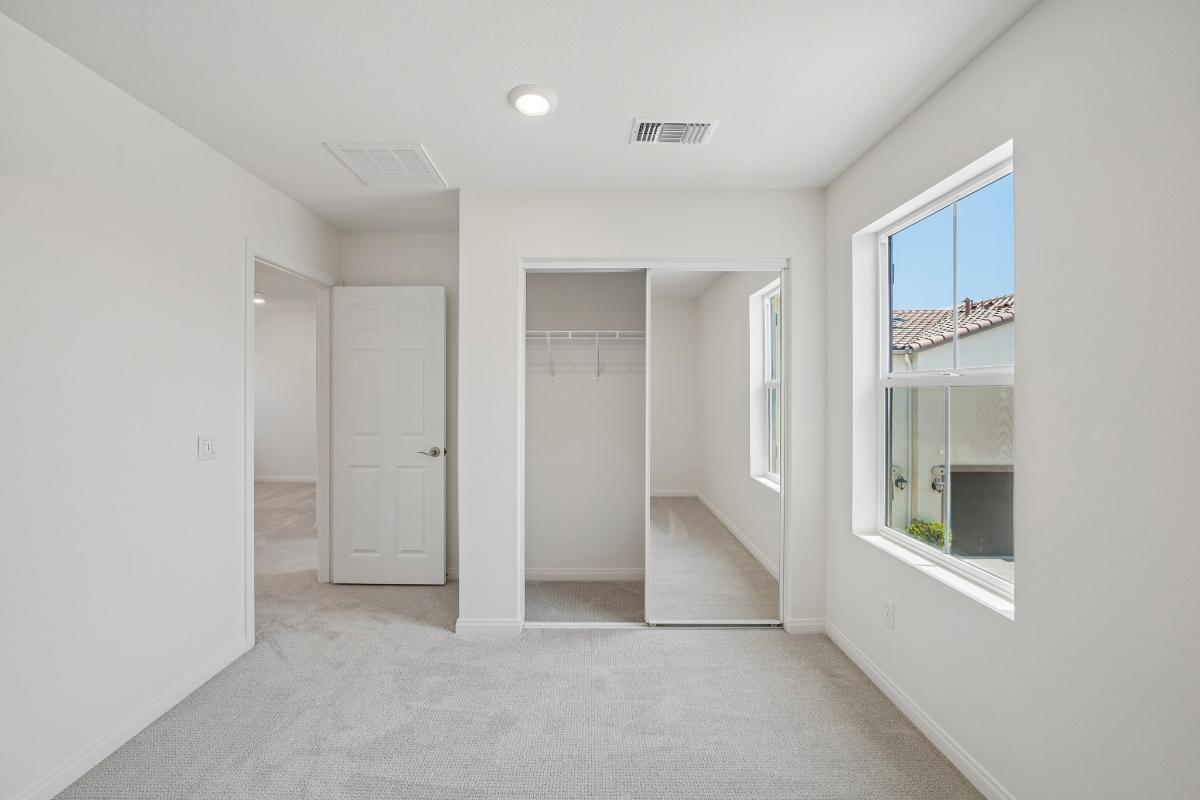 Secondary bedroom