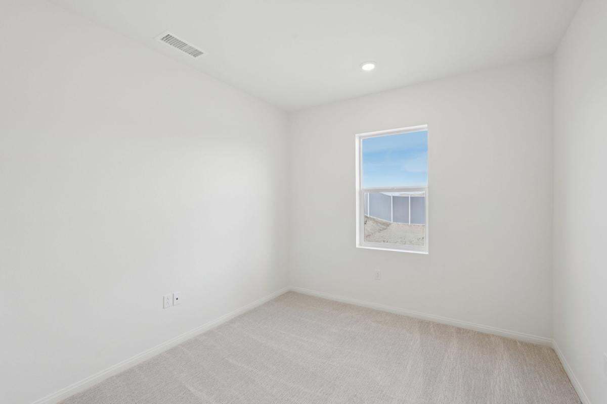 Secondary bedroom