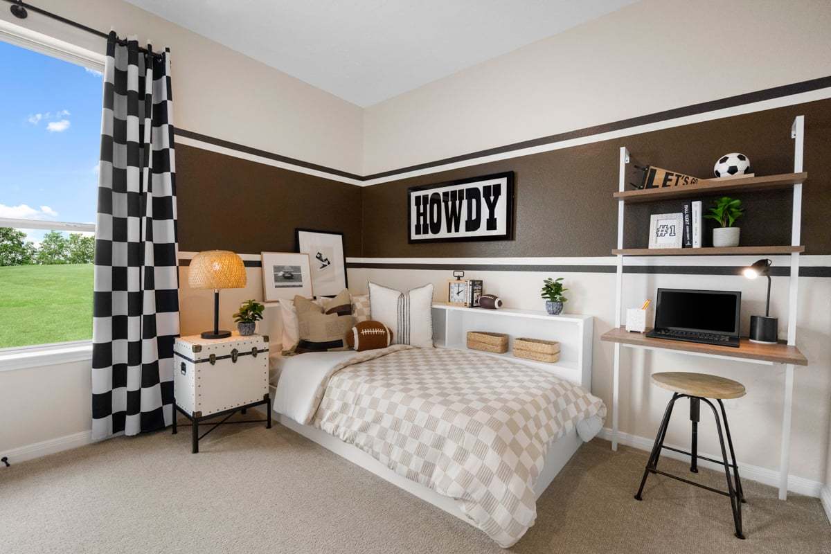 Secondary bedroom