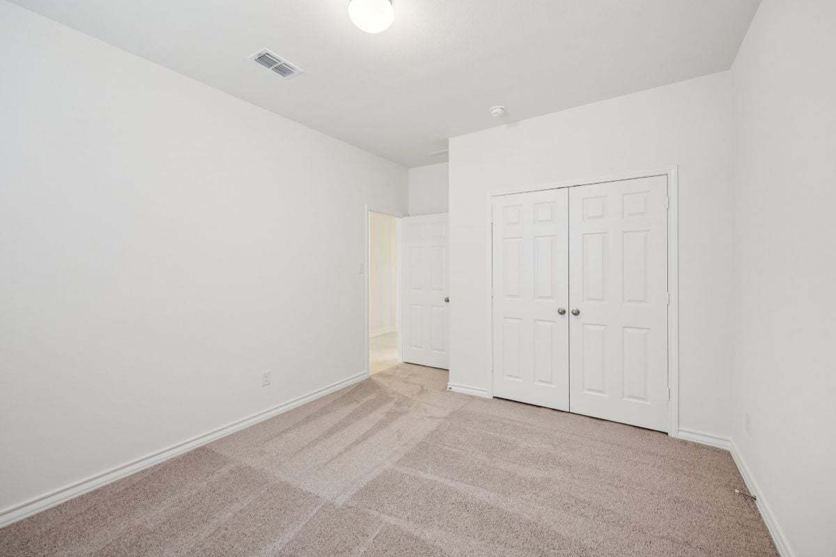 Secondary bedroom
