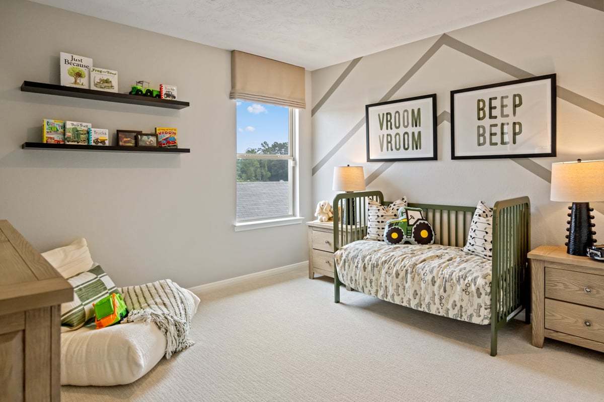 Secondary bedroom