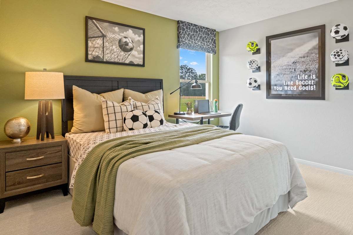 Secondary bedroom