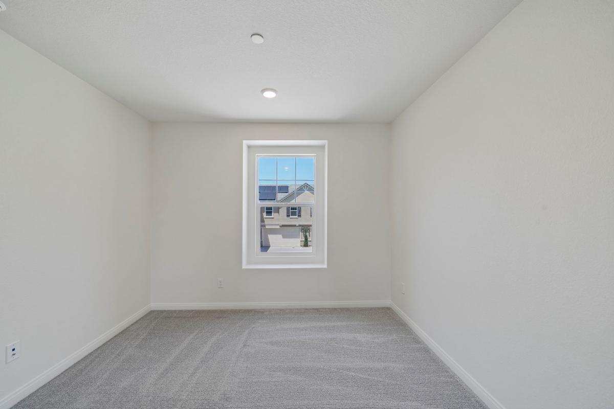 Secondary bedroom