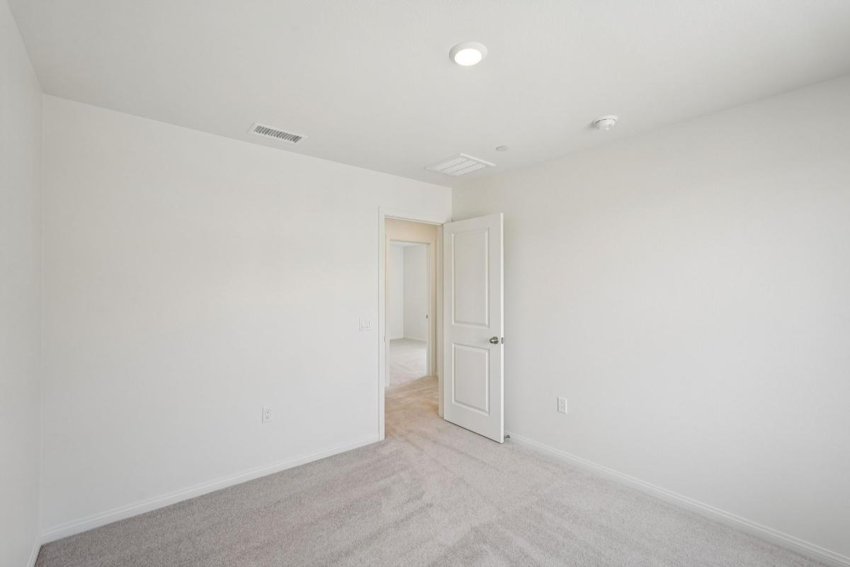 Secondary bedroom