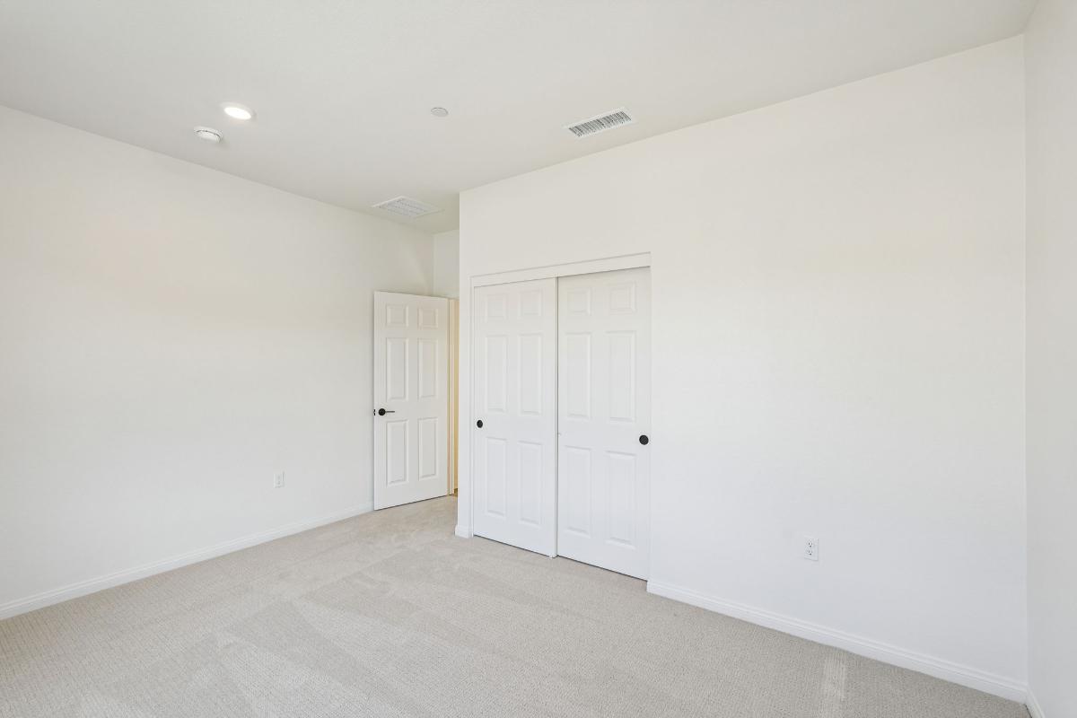 Secondary bedroom