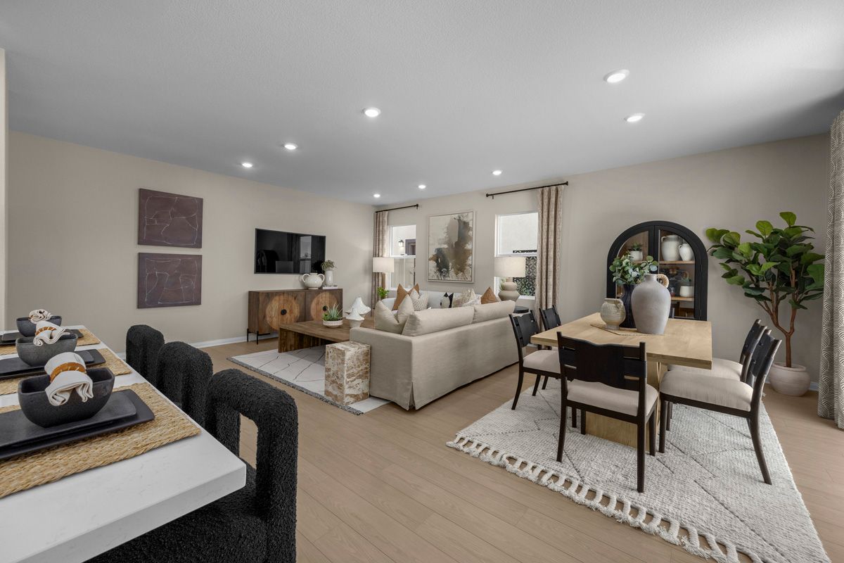 Plan 1877 Modeled - Dining area