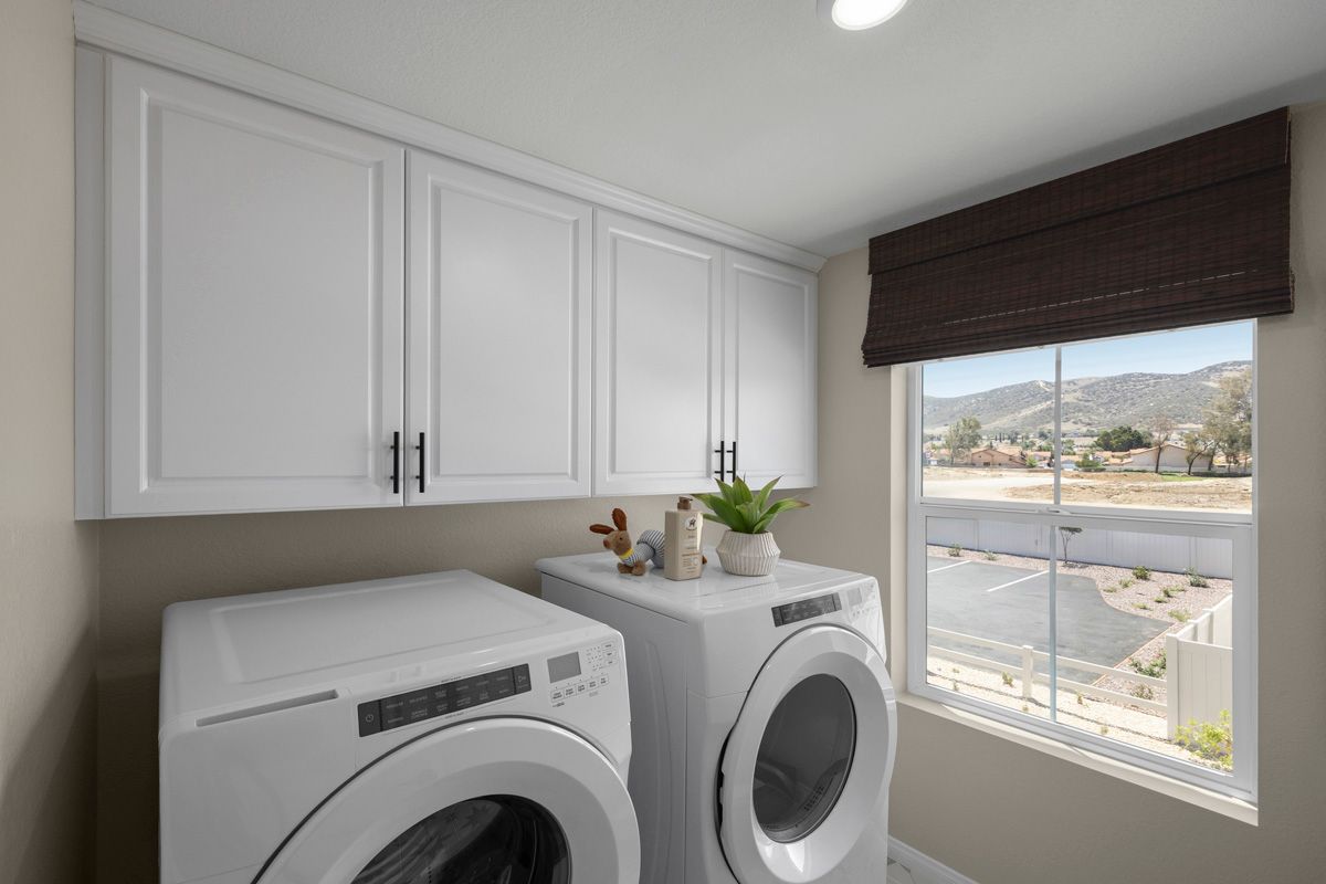 Plan 1877 Modeled - Laundry room