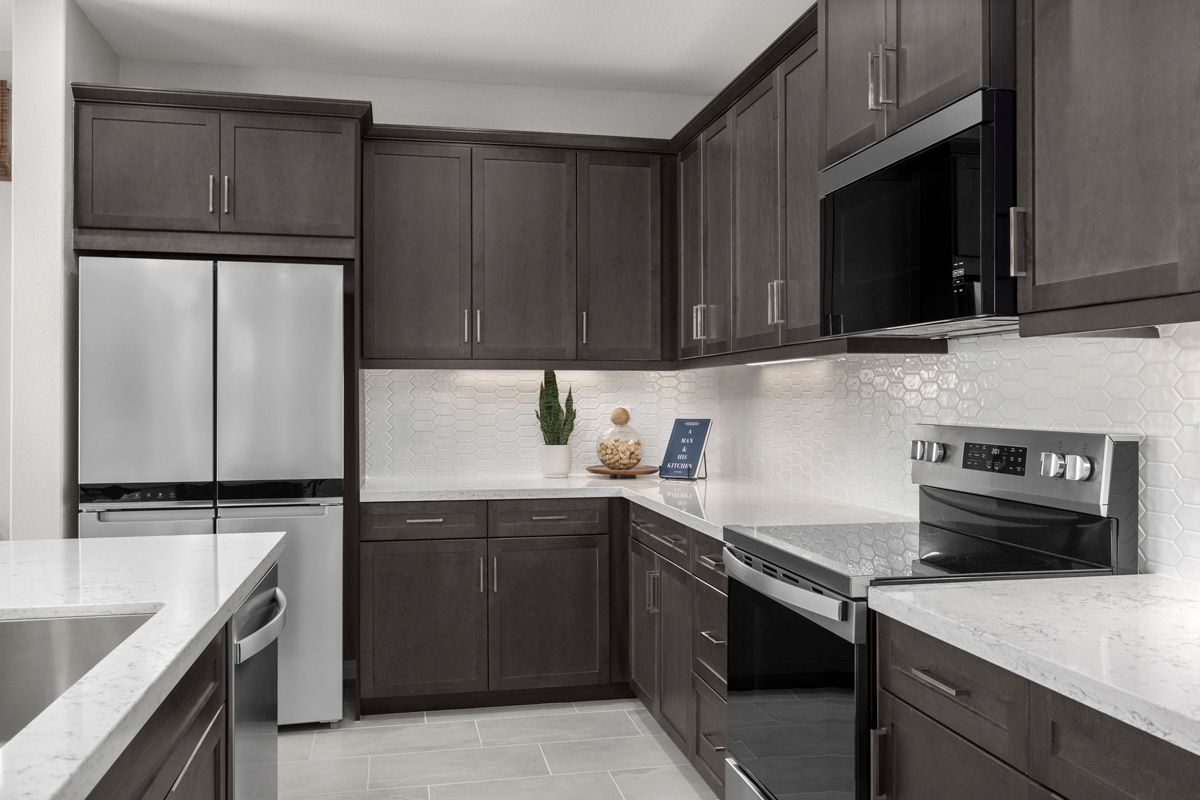 Plan 2000 Modeled - Kitchen