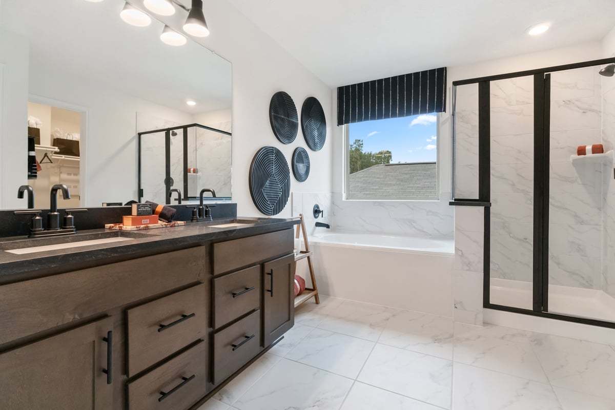 Plan 1780 Modeled - Primary bath